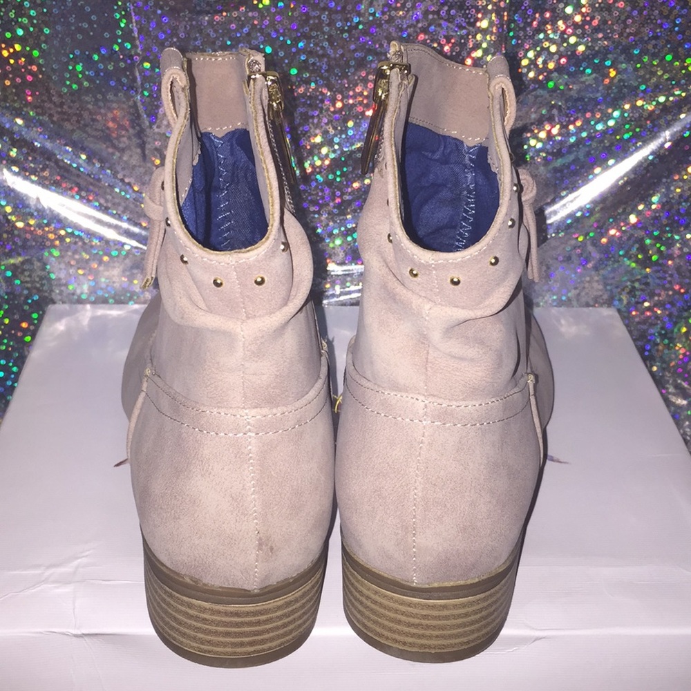 Jessica Simpson Booties - Picture 3 of 4